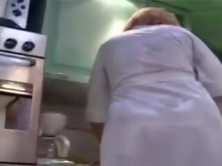 Saya ibu tiri di itu dapur awal pagi hari hotmoza: seks klip 11 | xhamster